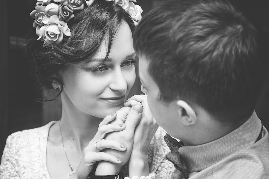 Bröllopsfotograf Pavel Surkov (weddphotoset). Foto av 5 oktober 2015