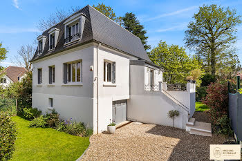 maison à La Celle-Saint-Cloud (78)