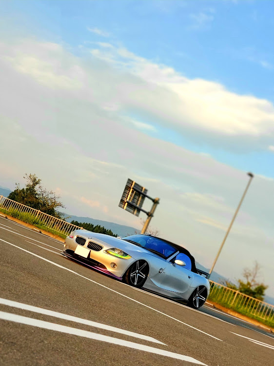 Z4 ロードスターの大寒・雪の中・今年もよろしくお願いします・純ベタに関するカスタム事例の投稿画像2枚目