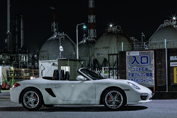 ボクスターの987ボクスター・オープンカーのある生活・ポルシェボクスターs・夜景撮影・工場夜景と愛車に関するカスタム事例の投稿画像13枚目