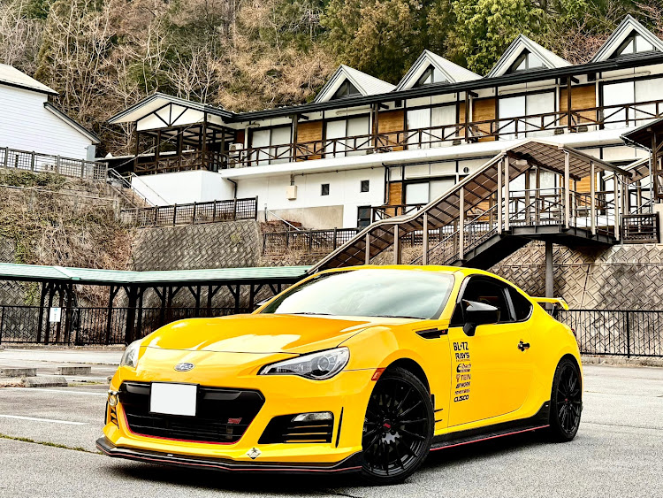 BRZのBRZ ZC6・ts・サンライズイエロー・TRUST T518Zターボに関するカスタム事例の投稿画像2枚目