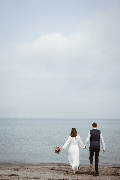 Fotógrafo de casamento Viktoria Shabalina (vikashabalina). Foto de 7 de novembro 2022