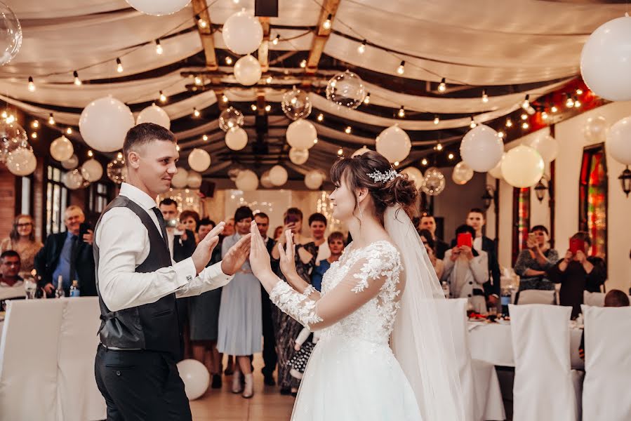 Fotógrafo de casamento Olga Cheverda (olgacheverda). Foto de 4 de janeiro 2022