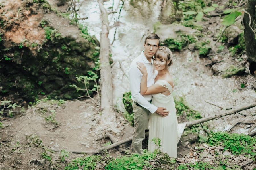 Fotógrafo de casamento Irina Furaseva (furaseva90). Foto de 26 de março 2019