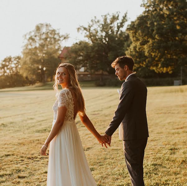 Fotografo di matrimoni Erika Linnea (erikalinnea). Foto del 16 novembre 2020