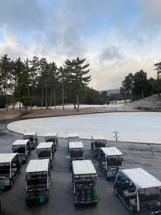 ウィッシュの2月もよろしくお願いします・ウィッシュZGE20・雪が降ってきたに関するカスタム事例の投稿画像3枚目