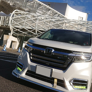 ステップワゴンスパーダ RP5