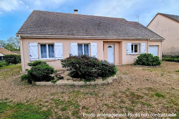 maison à La Fontaine-Saint-Martin (72)