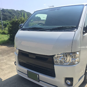 ハイエースバン TRH200V