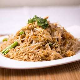 N10. Mali Pad Thai