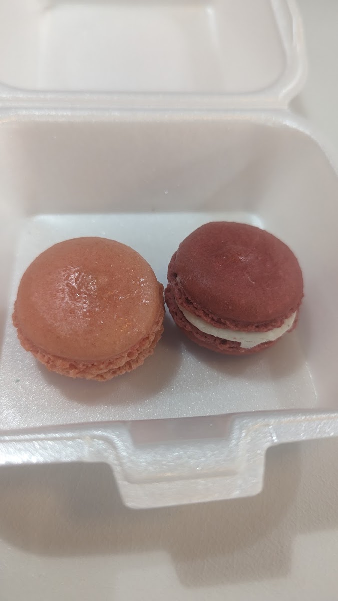 Gluten-Free at Le Macaron French Pastries