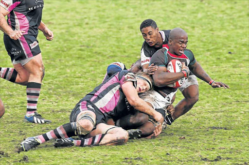 WELL HELD: Border Bulldog flank Siya Mdaka Picture: STEPHANIE LLOYD