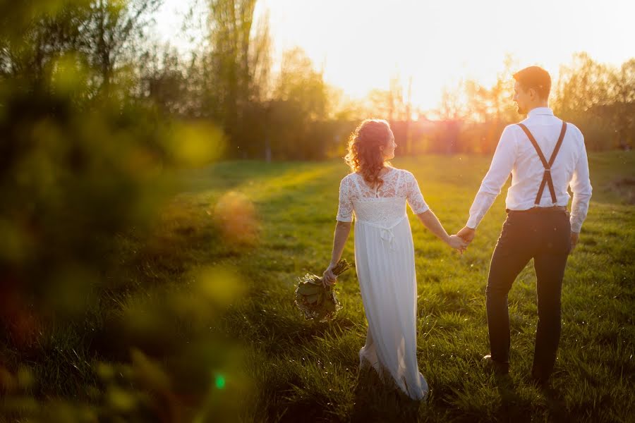 Fotógrafo de casamento Jan Hrinda (honzayk). Foto de 7 de dezembro 2023