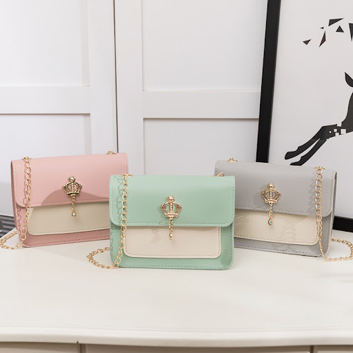 Title 1, Womens Contrast Color Crown Ornaments Small Sq...