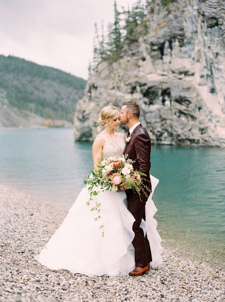 Fotografo di matrimoni Justine Carey (justinecarey). Foto del 9 maggio 2019