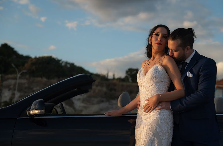 Fotógrafo de casamento Stauros Karagkiavouris (stauroskaragkia). Foto de 27 de outubro 2022