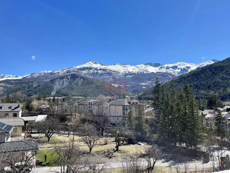 Vente appartement 6 pièces 182 m² à Barcelonnette (04400), 520 000 €