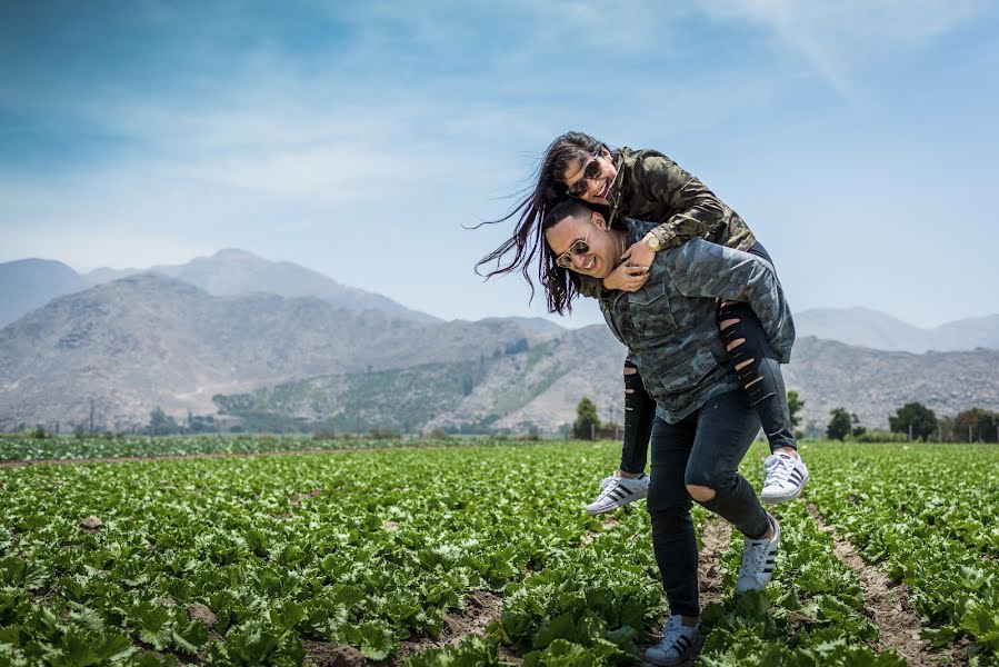 結婚式の写真家Edin Condor (edincondor)。2018 5月19日の写真