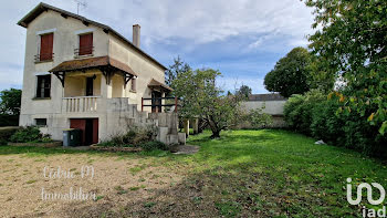 maison à Douains (27)