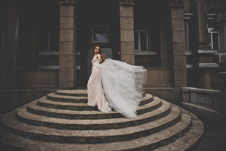 Wedding photographer Irina Slobodskaya (slobodskaya). Photo of 28 June 2017