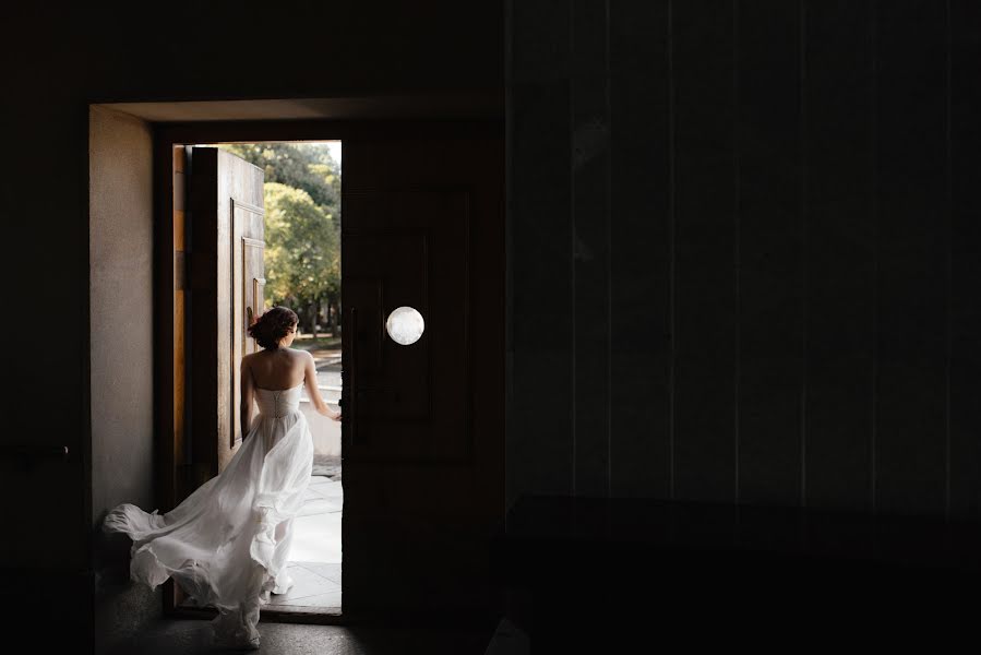 結婚式の写真家Yuliya Esina (esinaphoto)。2021 9月14日の写真