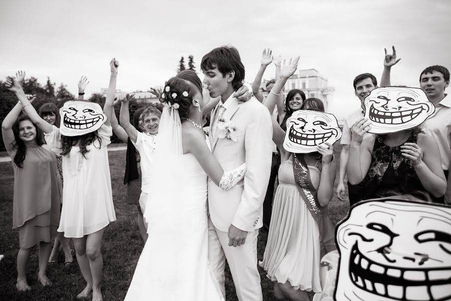 Wedding photographer Aleksey Bronshteyn (longboot). Photo of 17 February 2013