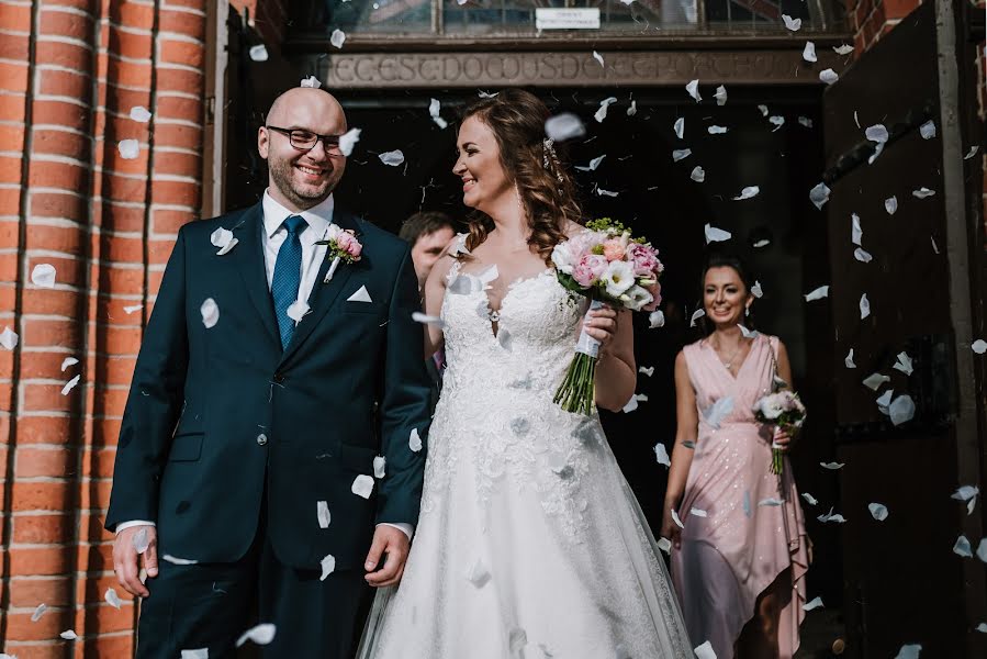 Fotógrafo de bodas Arkadiusz Bzdok (arkadiuszbzdok). Foto del 31 de marzo 2021