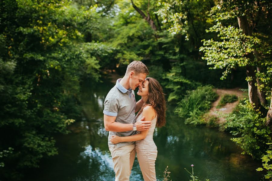 Wedding photographer Vladimir Popovich (valdemar). Photo of 17 March 2016