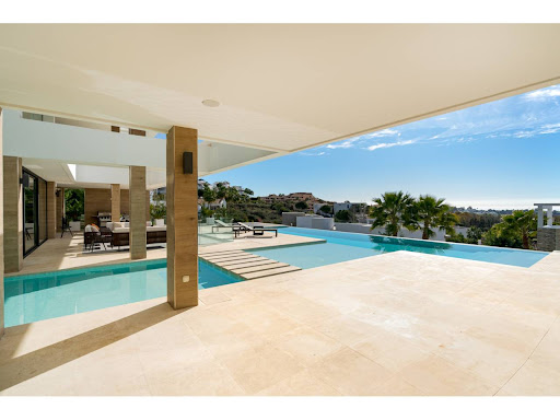 Maison avec terrasse 3