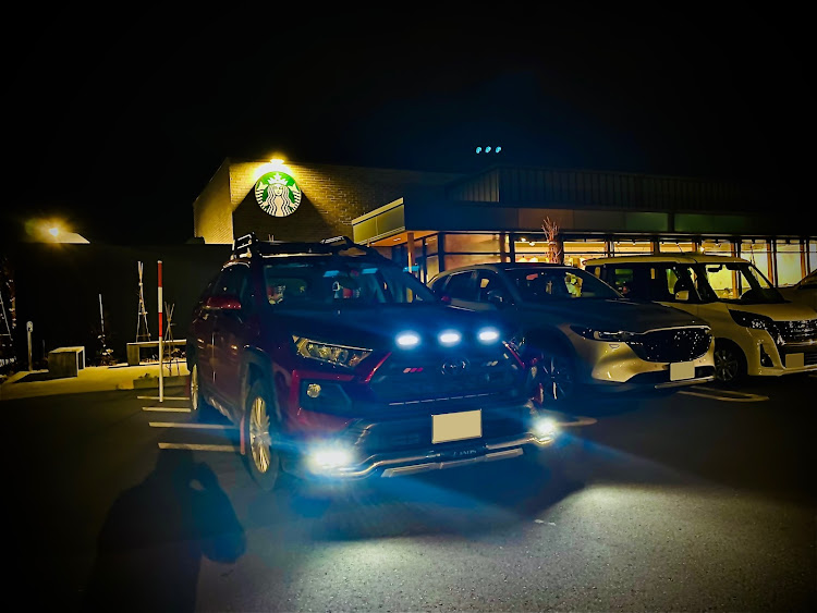 RAV4のセンシュアルレッドマイカ・北海道に関するカスタム事例の投稿画像1枚目