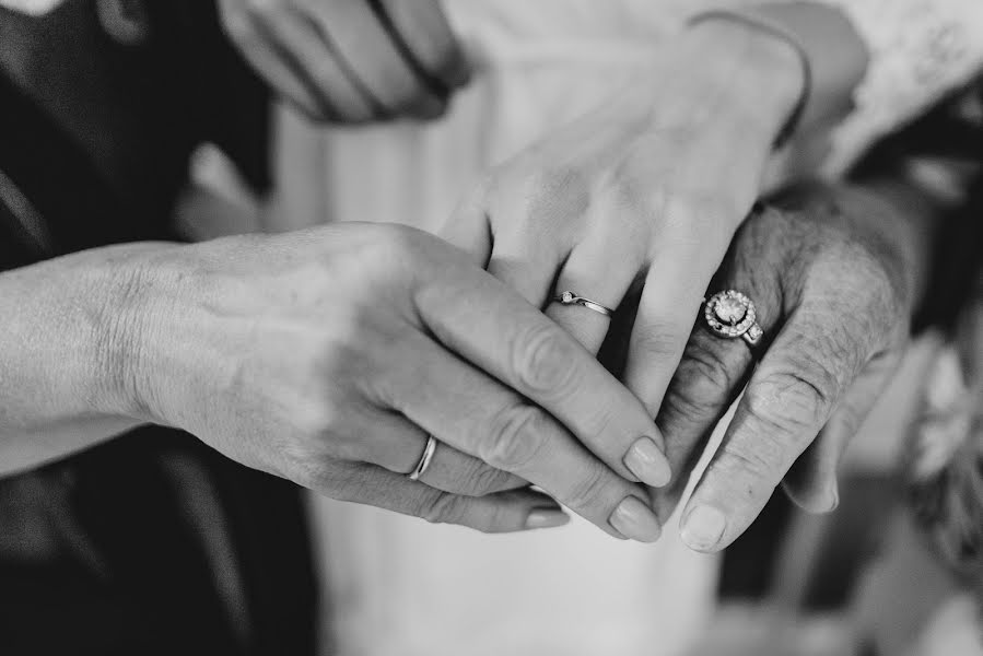 Photographe de mariage Evgeniya Ivanova (ugeni). Photo du 10 septembre 2018