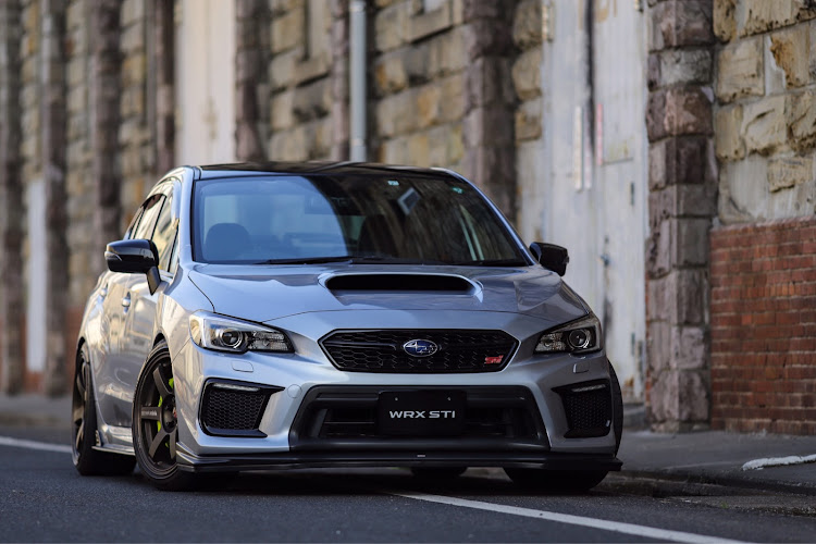 WRX STIのTEIN HIGH.TECH・HKS MAX IV GT Spec-A・車高調に関するカスタム事例の投稿画像7枚目