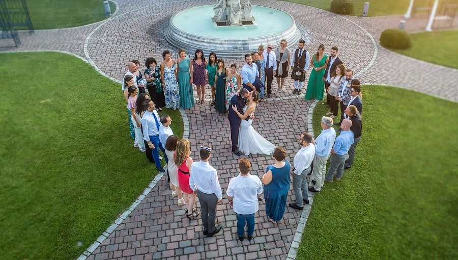 Fotografo di matrimoni Morris Manhattan Moratti (moratti). Foto del 14 luglio 2020