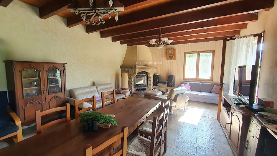 Vente maison 4 pièces 106 m² à Ajoux (07000), 189 000 €