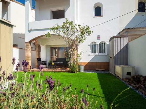 House with garden and terrace 3
