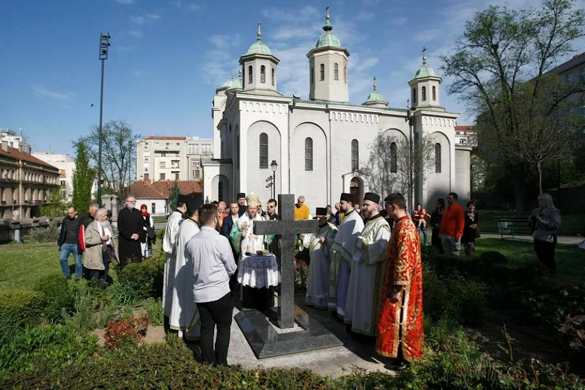 Dan ukratko za 6. april