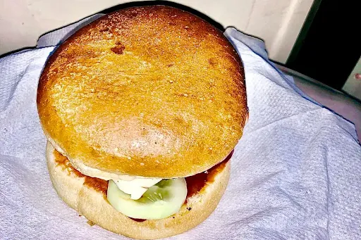 Aloo Tikki Cheese Burger