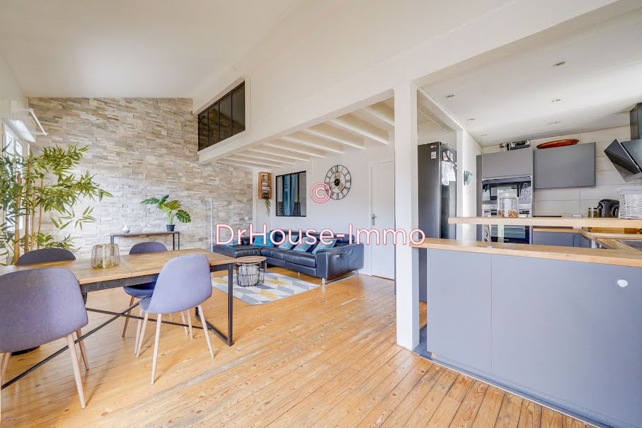 Vente appartement 3 pièces 66.76 m² à Bordeaux (33000), 309 000 €