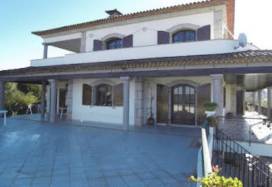 Villa 4