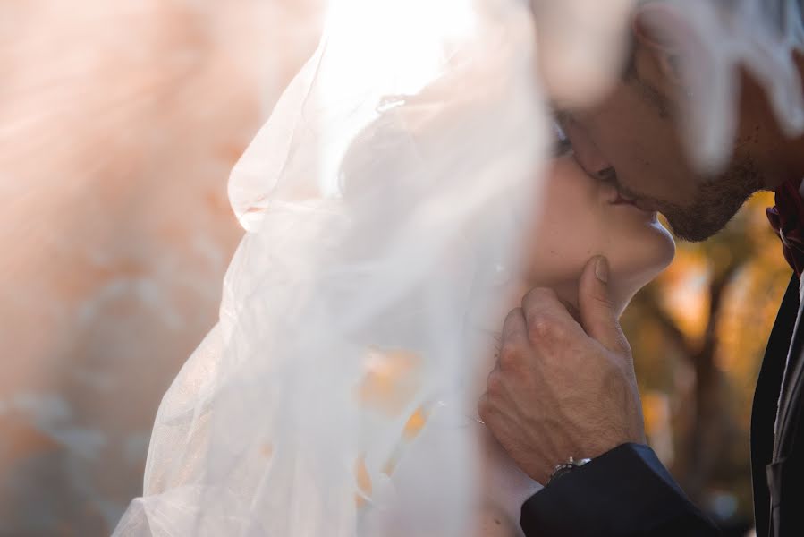 Fotografo di matrimoni Tiago Ribeiro (hug123). Foto del 23 ottobre 2018