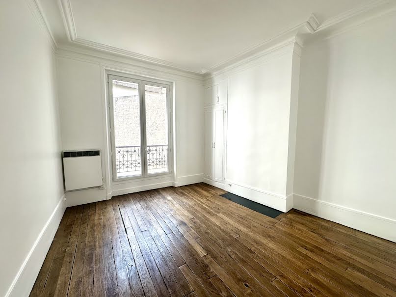 Vente appartement 3 pièces 48.34 m² à Paris 18ème (75018), 471 000 €