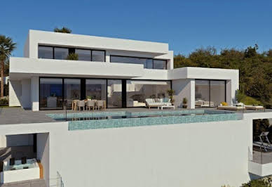 Villa with pool 5