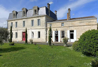 Manoir 8