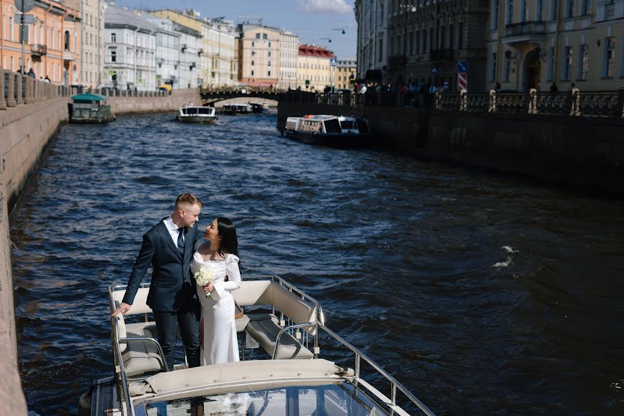 Kāzu fotogrāfs Evgeniya Lyutoeva (whenshine). Fotogrāfija: 2. maijs 2023