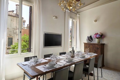 Apartment 4