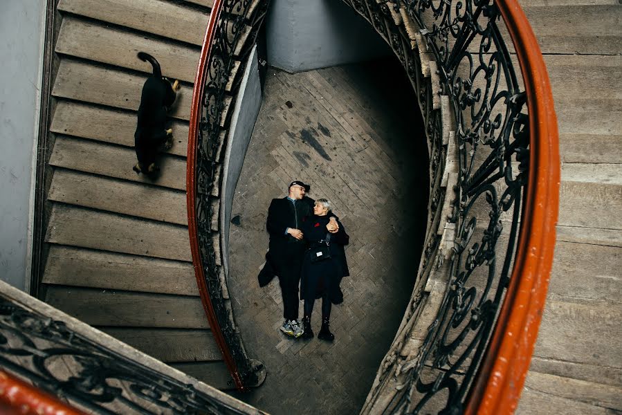 婚禮攝影師Sasha Titov（sashatit0v）。2023 3月16日的照片