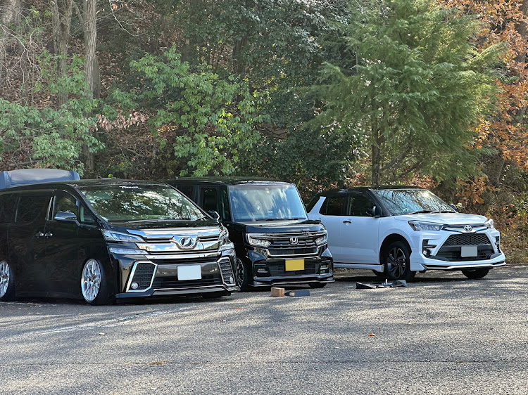 Nボックスカスタムのホイール交換・車高ダウン・クラブリネア・CL-30・年末年始休暇に関するカスタム事例の投稿画像4枚目