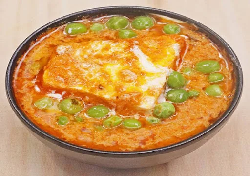 Mutter Paneer