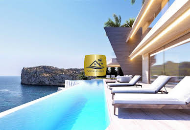 Villa with pool and terrace 3