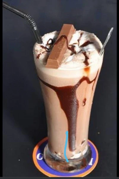 Kitkat Milkshake